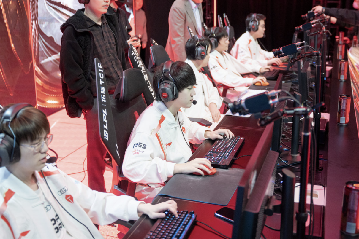 克莱蒙1-0击败雷恩,取得关键胜利的简单介绍 克莱蒙1-0击败雷恩,取得关键胜利的简单介绍