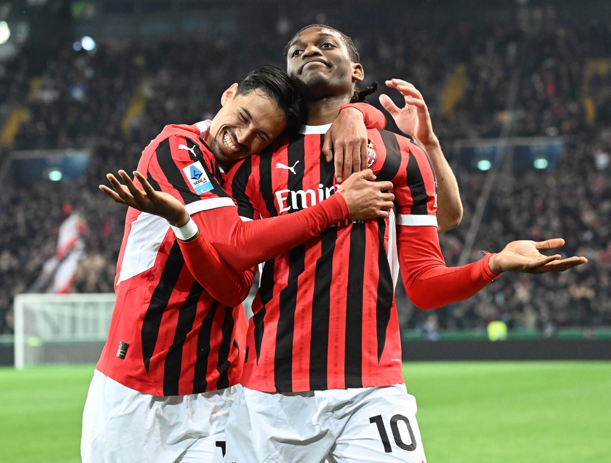 米兰体育app下载-AC米兰中场梅开二度，助球队取得大胜的简单介绍